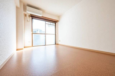 【居間・リビング】 | セザール鶴川ガーデンヒルズ