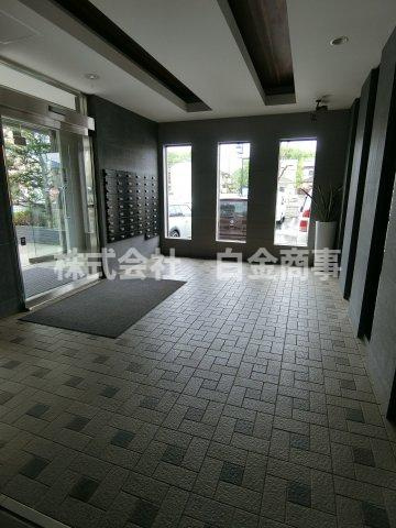 ガーデンスクエア北坂戸のエントランス