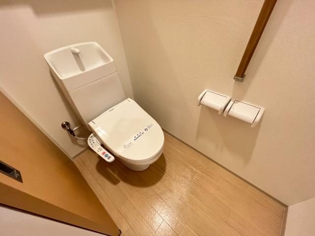 Monte Libro （モンテリブロ）のトイレ|シャワー付トイレ