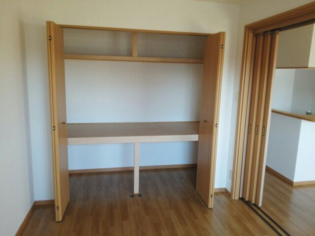 シェーネ・Ｆの収納|収納豊富です