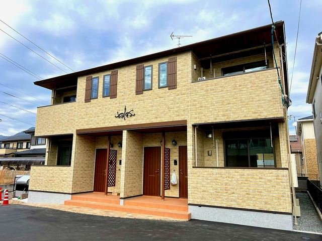 グランの外観|落ち着いた雰囲気の外観です