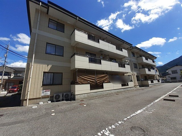 メゾン．ド．ＡＺの外観|落ち着いた雰囲気の外観です