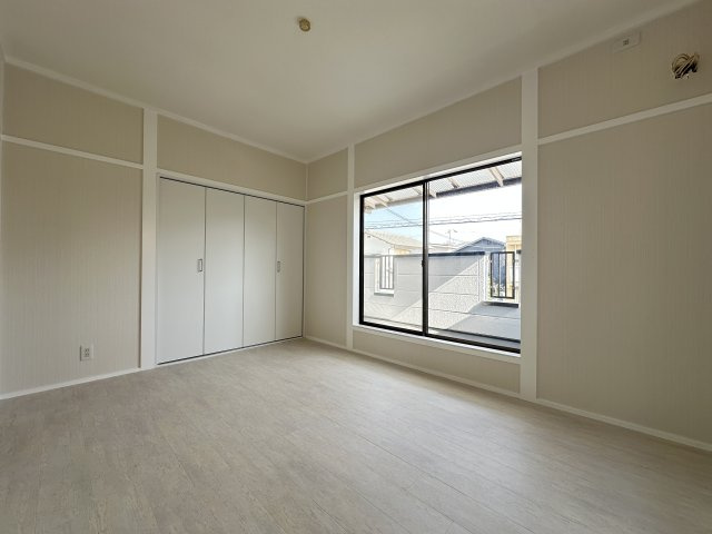 神戸市垂水区北舞子1丁目戸建の洋室