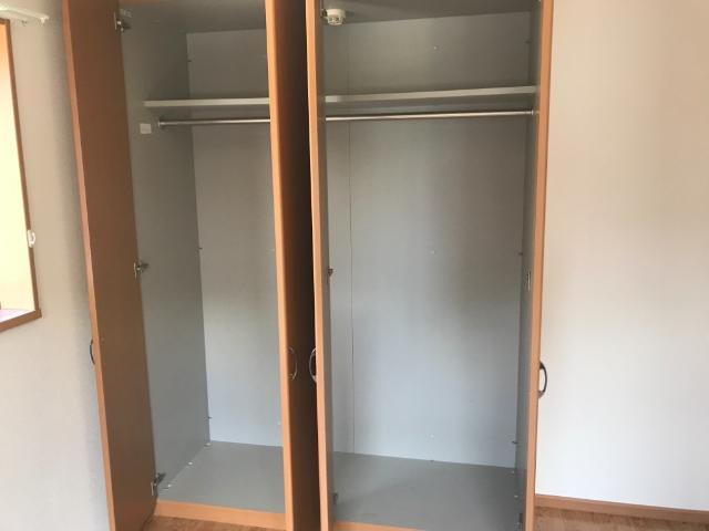 グリーン・コートの収納|クローゼット