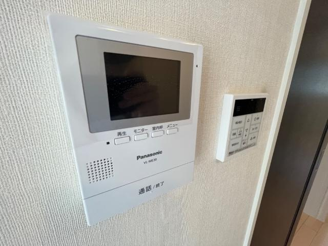 エクセルの内装|カメラ付インターホン