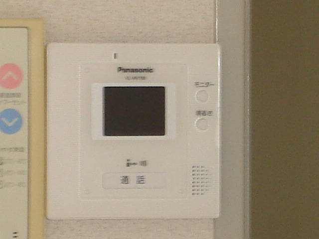 ファミール東野の内装|カメラ付インターホン