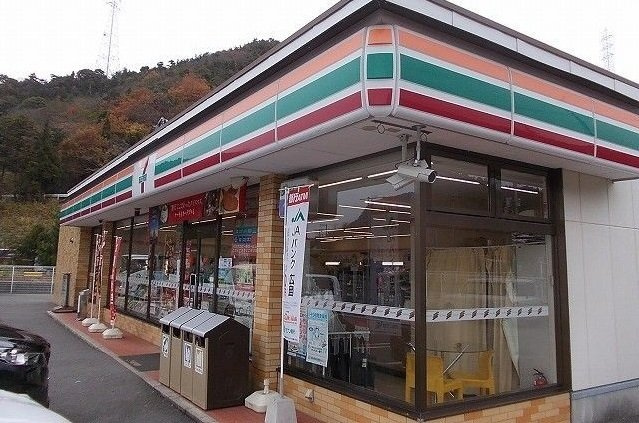 カーサ・プラシードの周辺|セブンイレブンまで900m