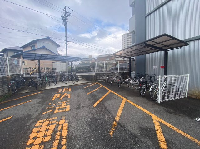 チェリーフォートの駐車場