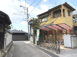 【前面道路含む現地写真】