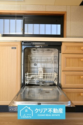 【キッチン】 | 太田市新田市野井町　中古住宅 | 食器洗い乾燥機付きで洗い物もラクラク！