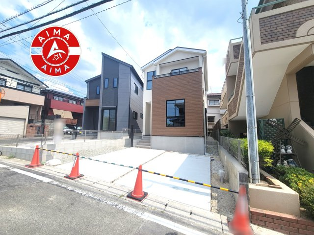 春日市白水ヶ丘2丁目第5-2棟（2号棟）の外観|デザイン性のある外観です。