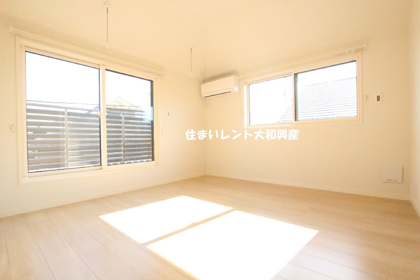 フォレスタAKの居間・リビング