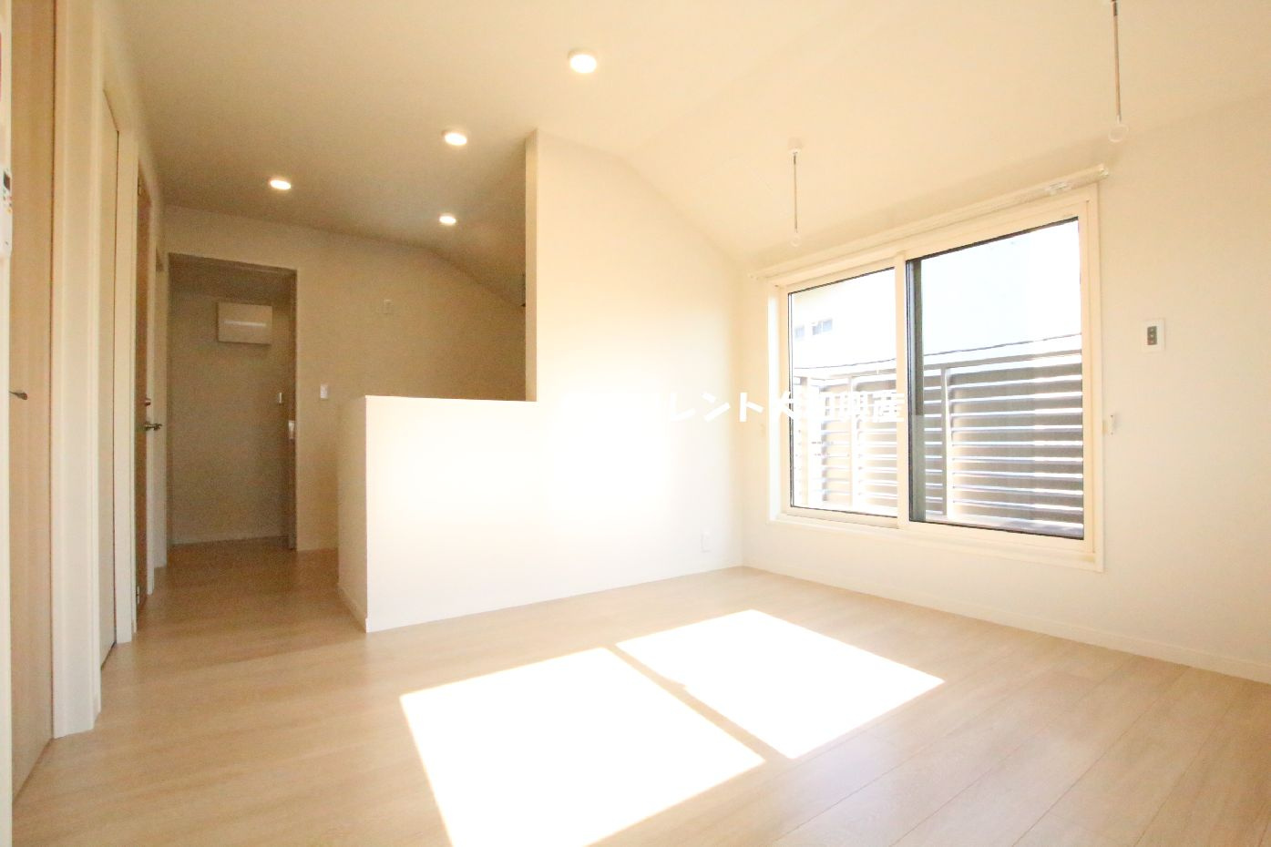 フォレスタAKの居間・リビング