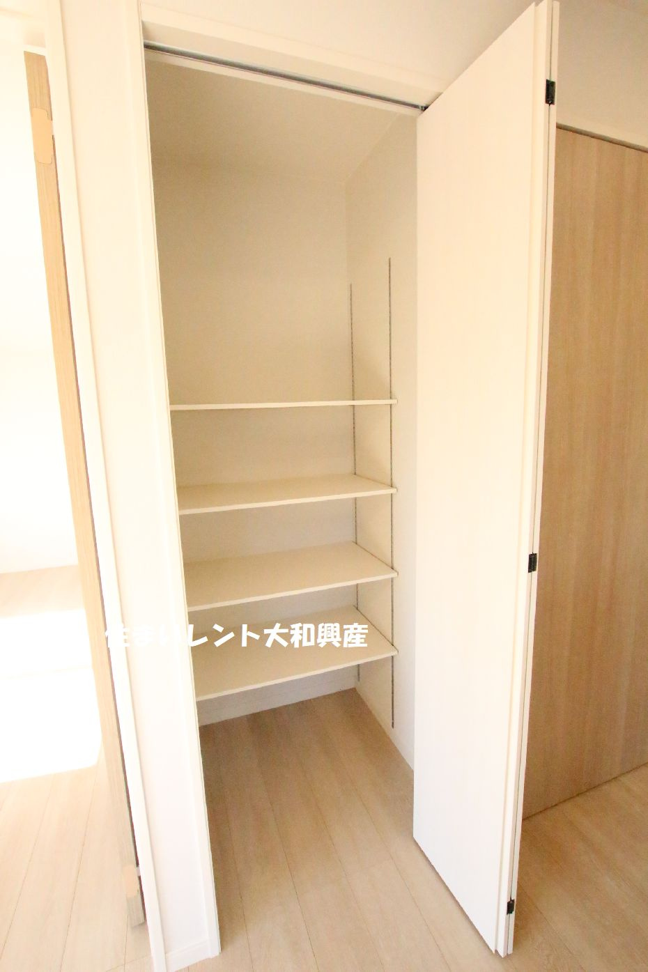 フォレスタAKの収納