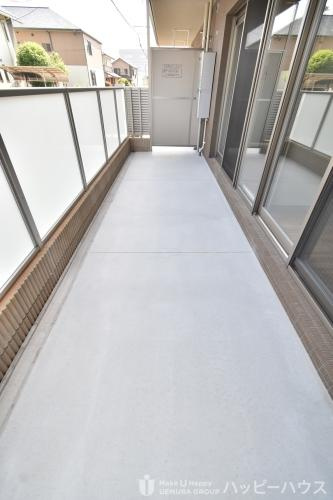 ボルドーⅤ番館のバルコニー|別号数タイプ