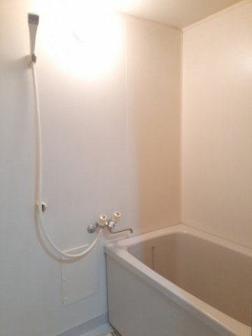 パレス緒川　　刈谷市近郊の賃貸ならクラスホーム刈谷店の浴室|日々の疲れを癒すお風呂付です