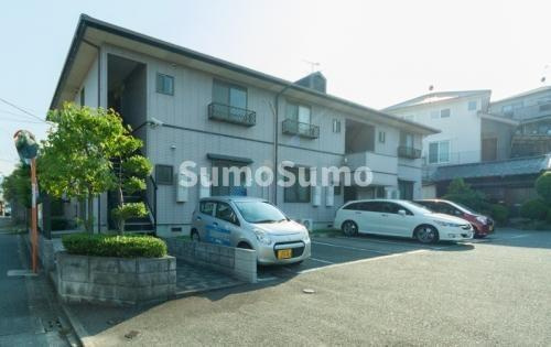 クラージュ城南の外観