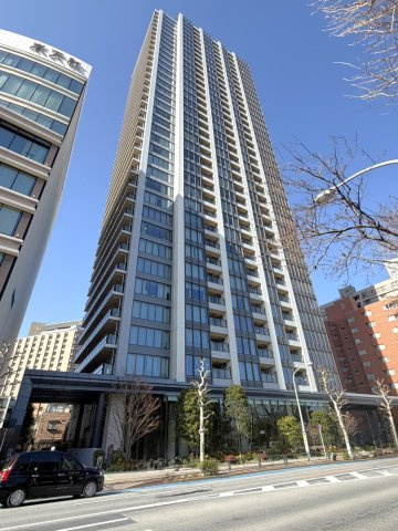 ブリリアタワー上野池之端の外観