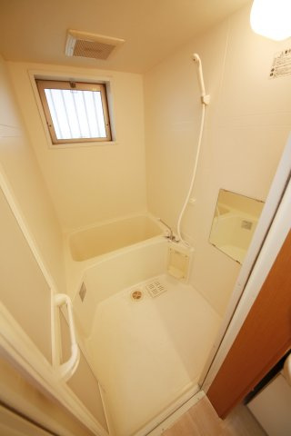 ボヌールMの浴室