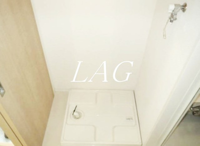 【設備】 | シャーメゾンヒロ | 室内洗濯機置き場です。