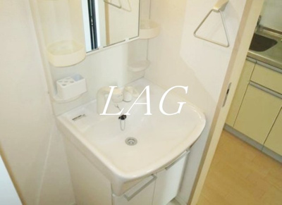 【洗面所】 | シャーメゾンヒロ | 独立洗面台です。