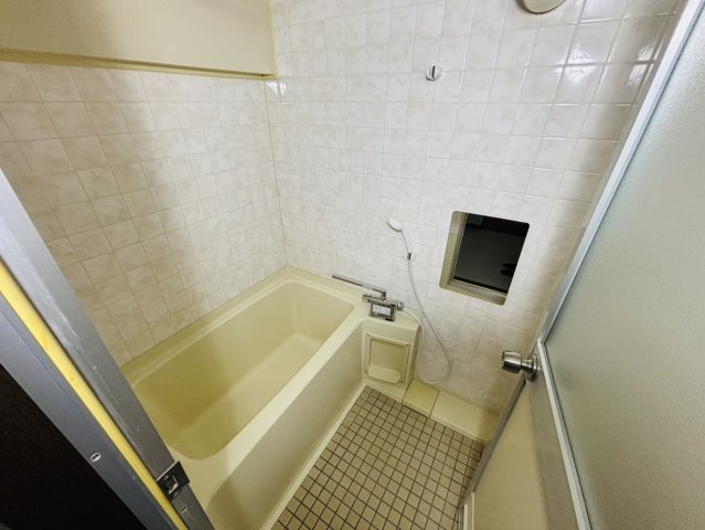 プリンスマンション五条の浴室|別号数タイプ