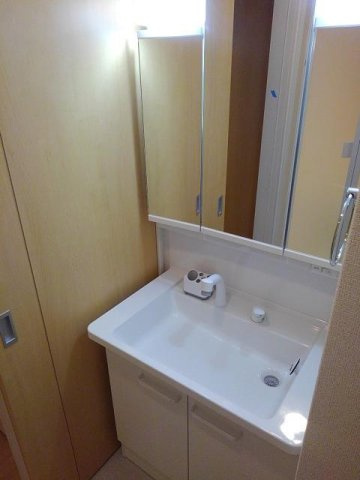 メゾン・ブランの洗面所