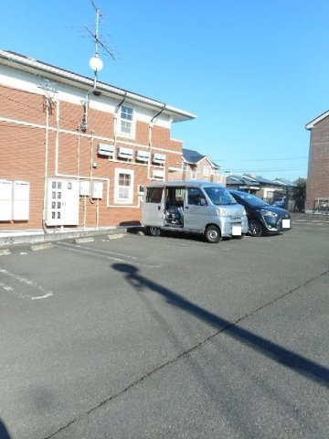 Ｈ・クレメントの駐車場