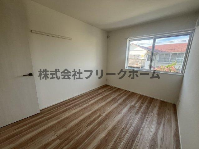 三鷹市井の頭3丁目貸家の寝室