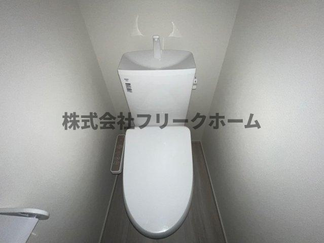 三鷹市井の頭3丁目貸家のトイレ