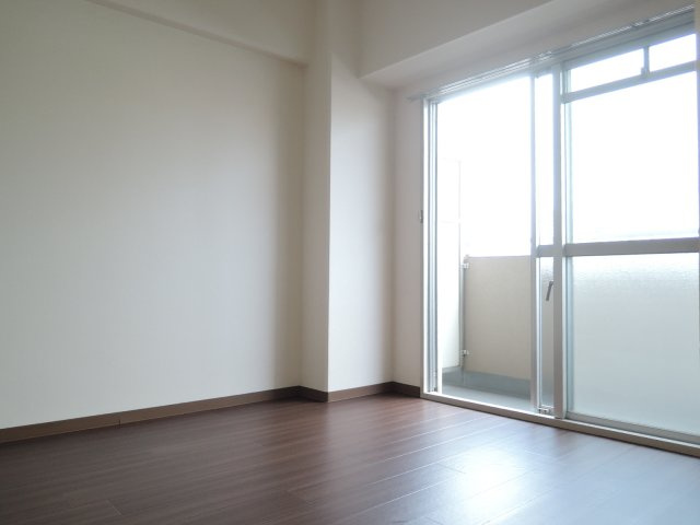 クローネ川口の内装|別号室の参考写真です。