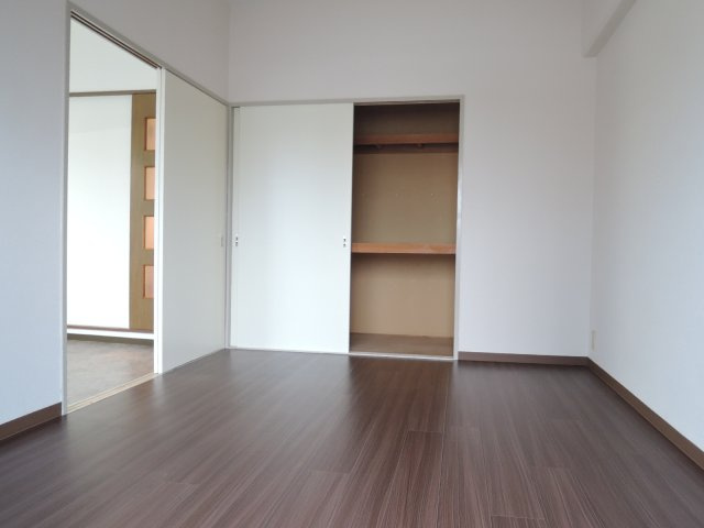 クローネ川口の寝室|別号室の参考写真です。