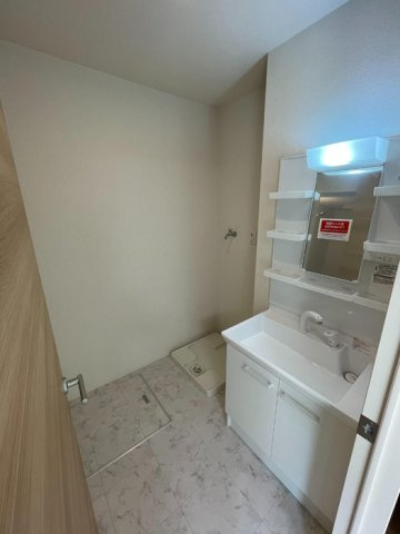 Ｄ－ｒｏｏｍともえの洗面所