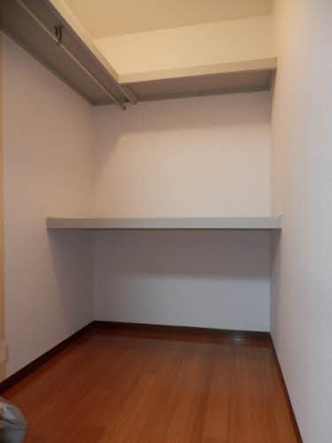 【収納】 | シャーメゾンJUNO A | ウォークインクローゼット