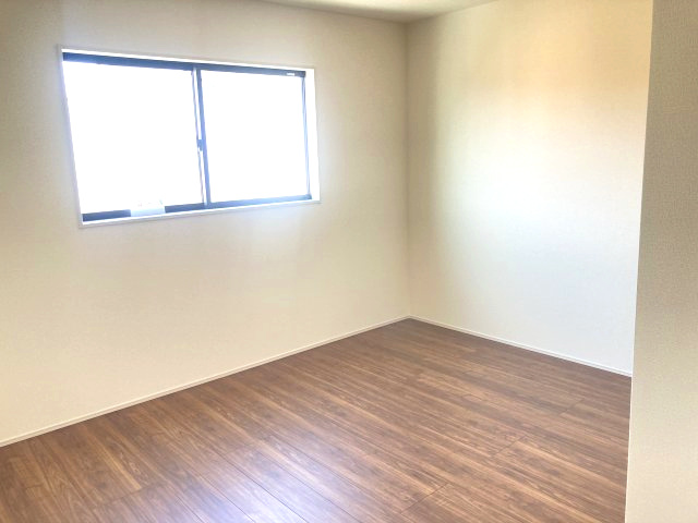 リーブルガーデンS  高崎箕郷町生原第7　1号棟の洋室|２階洋室1です