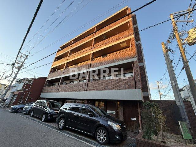 アンジュルーブルの外観