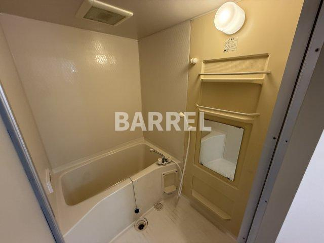 アンジュルーブルの浴室