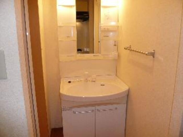 ラ・ヴェーヌの独立洗面台