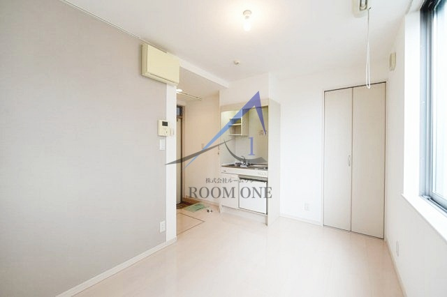 ウィンズ・パレ西落合の居間・リビング|洋室のお部屋です。