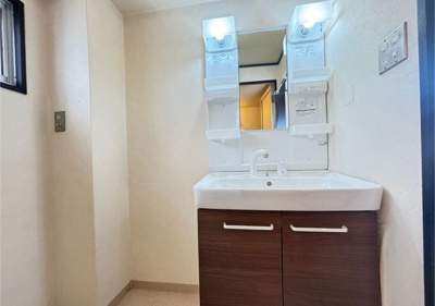 【独立洗面台】 | エメラルドマンション