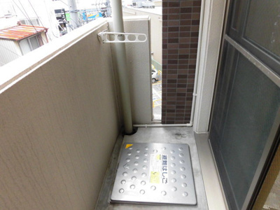 【バルコニー】 | アネシス新大阪 | 広いバルコニーです