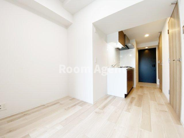 TENAS泉(テナス泉)の居間・リビング