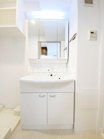 TENAS泉(テナス泉)の洗面所