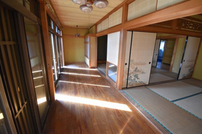  | 御陵下町字本城 戸建