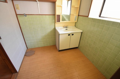 【独立洗面台】 | 御陵下町字本城 戸建