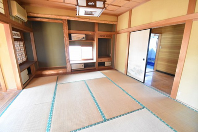 【和室】 | 御陵下町字本城 戸建