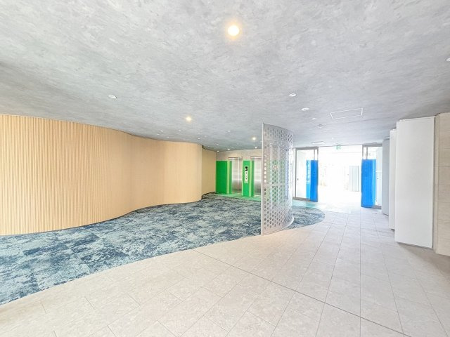 プレサンス東淀川駅前プローシェのエントランス