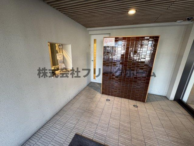 クリオ武蔵小金井フロントアべニューのロビー