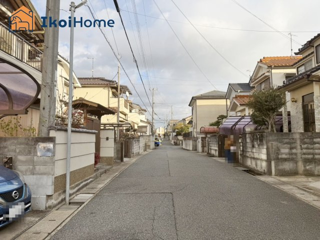 神戸市西区長畑町　中古戸建の前面道路含む現地写真|【ホームページに現地動画掲載中】●年中無休：当日予約可●前面道路はゆったり6mございます！