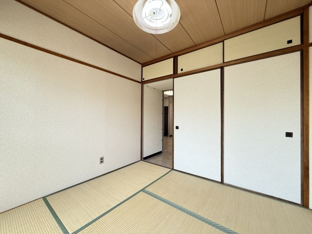 サニーコーポの和室